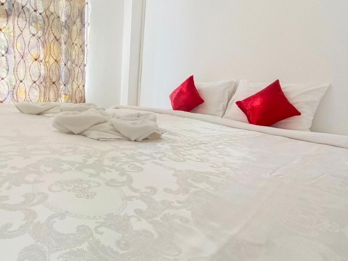 Mandala Beach Villa Jomtiean Джомтиен Бийч Екстериор снимка